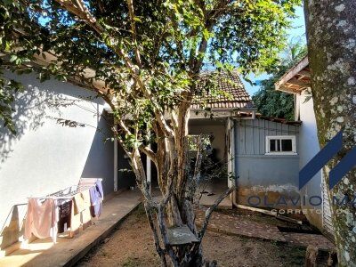 CASA A VENDA NO CENTRO DE ITUPORANGA SC CASA A VENDA NO CENTRO DE ITUPORANGA SC