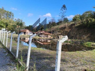 Linda Chácara com Bela Casa à Venda em Lontras – SC Linda Chácara com Bela Casa à Venda em Lontras – SC