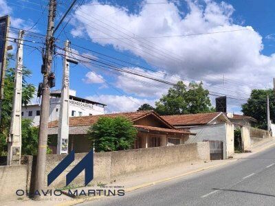 Casa à venda em Rio do Sul – SC Casa à venda em Rio do Sul – SC
