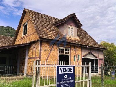 Casa Enxaimel Comercial à Venda – Ibirama/SC Casa Enxaimel Comercial à Venda – Ibirama/SC
