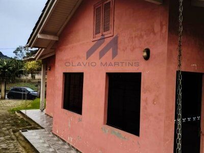 Imperdível! Duas Casas à Venda em Rio do Sul - SC Imperdível! Duas Casas à Venda em Rio do Sul - SC