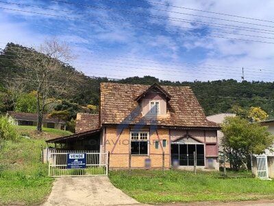 Casa Enxaimel Comercial à Venda – Ibirama/SC Casa Enxaimel Comercial à Venda – Ibirama/SC